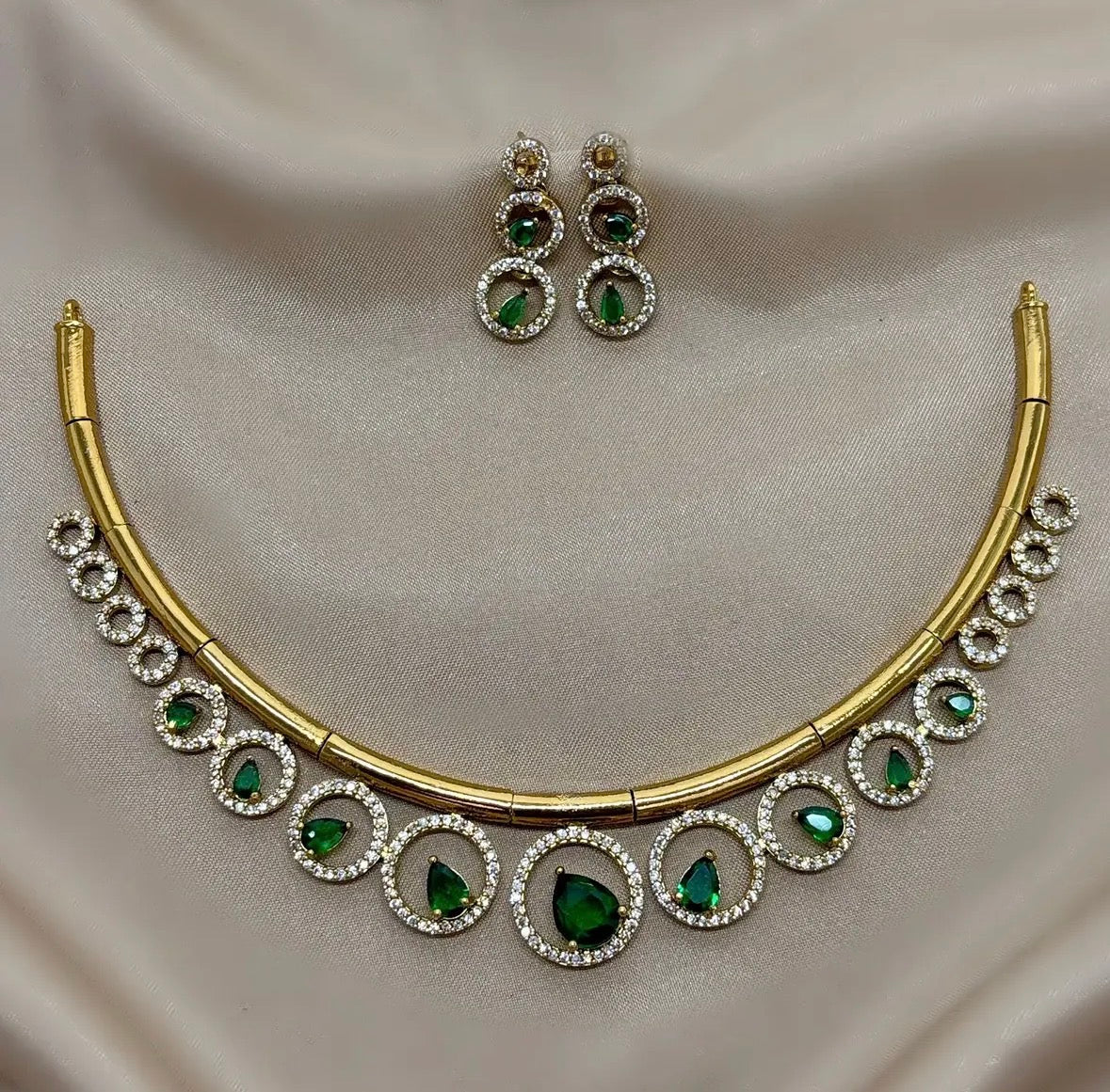 AD Necklace set